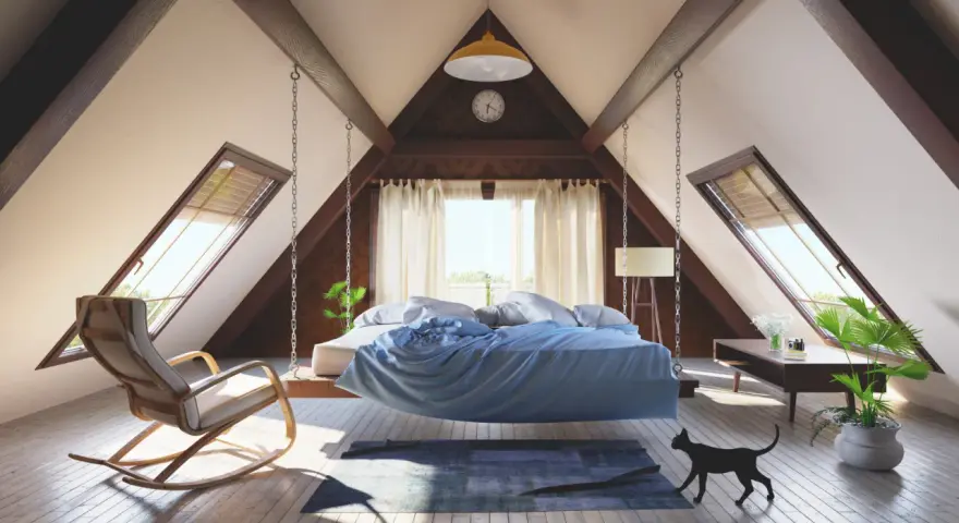 Schlafzimmer im Dachgeschoss: Hängendes Bett, Schaukelstuhl und Fenster. Tolle Ideen für niedrigen Dachboden ausbauen!